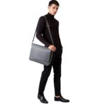 The Carismatico Grey Leather Messenger Bag