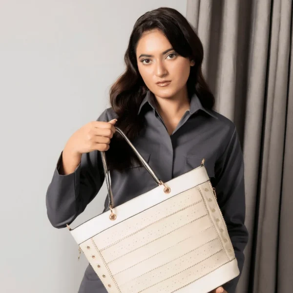 CYPHER BUCKET BAG